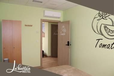 Hostel La Huertica