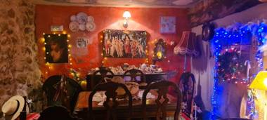 Room in Guest room - Beautiful rural house in Valeria