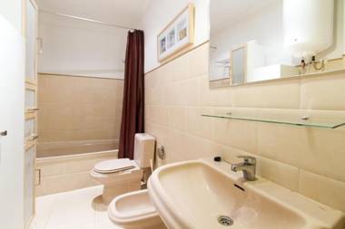 Living Valencia Apartments - Merced