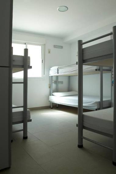 Center Valencia Youth Hostel