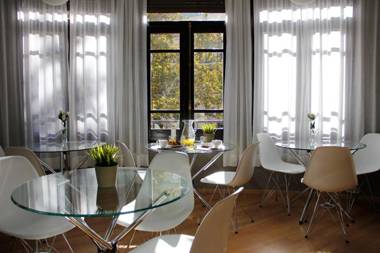 7 Moons Bed & Breakfast