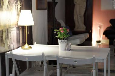 Valencia Suits You - ADULTS ONLY Rooms Auto Check in & Bikes available