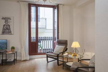 SingularStays Plaza Redonda