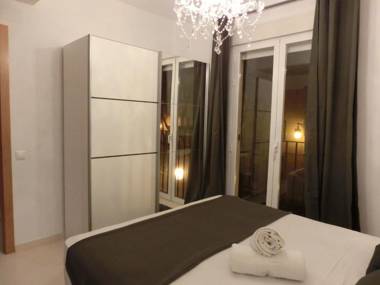 Total Valencia Old City Luxury