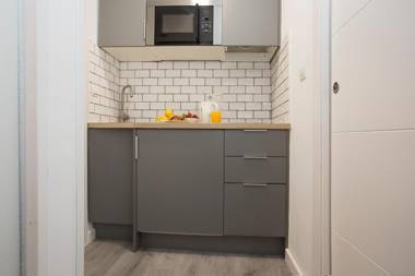 Poeta Llombart Apartments