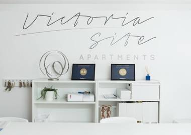 Victoria Site-Luxury Center