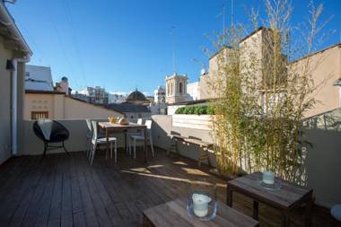 SingularStays Roger de Flor