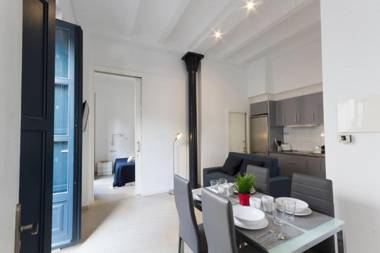 Valentia Apartments - Mercado Central