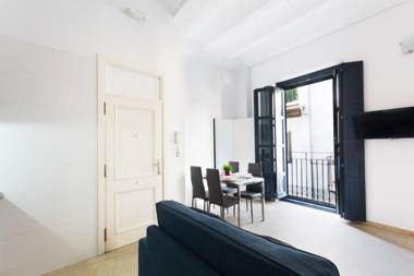 Valentia Apartments - Mercado Central