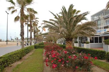 City of Arts & Spa Apartment