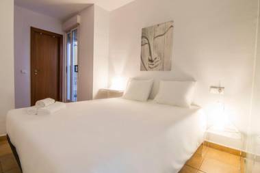 VLC Malvarrosa Flats