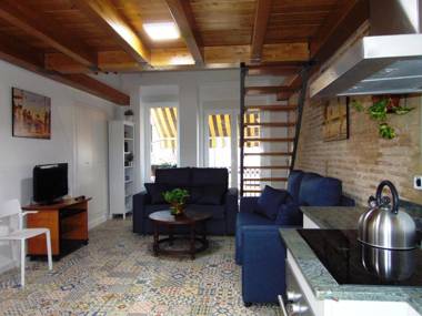 Casita con terraza en Cabanyal