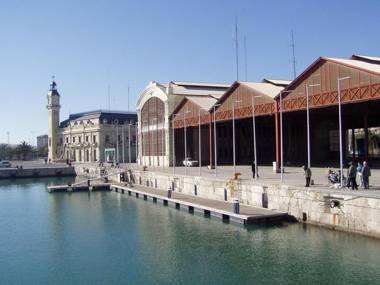 Apartamento con vistas a la Marina Real