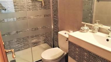 Duplex Near Center Wifi