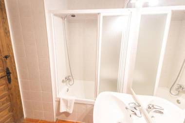 Apartamentos Rurales El Colvillo