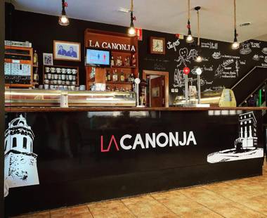 Hostal La Canonja