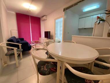 Apartamentos Nautic wifi gratis a 150 metros de la playa de Tossa de Mar