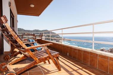 Lets Holidays Apartment Costa Brava