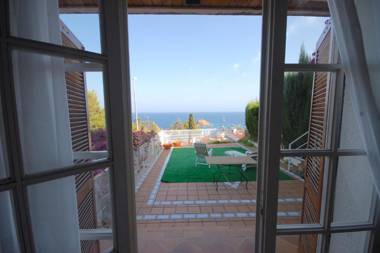 Lets Holidays Sailor House with Sea Views