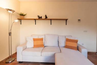 Lets Holidays apartment Pau Moreu