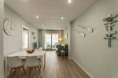 Lets Holidays Community Pool apartment Tossa