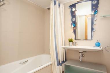 Lets Holidays Apartment Ancora 6