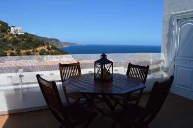 PENTHOUSE en DUPLEX avec vue sur la MER