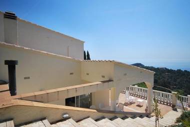 Club Villamar - Claire