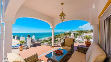 Villa Isabel de Nerja by Ruralidays