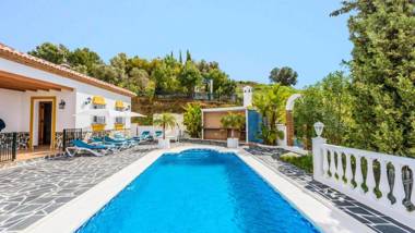 Casa Paraiso Tropical Torrox by Ruralidays