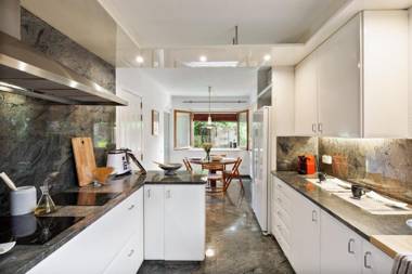 Casa Monells Emporda Costa Brava