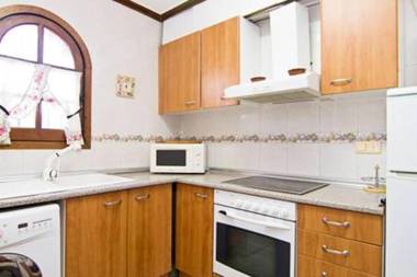 2 bedrooms house with shared pool furnished garden and wifi at Torrevieja 1 km away from the beach