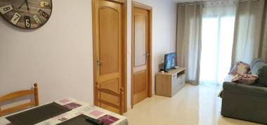 Los Locos Beach Apartments