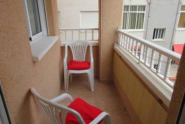 Appartment quiet and less than 500m from the beach near restaurants