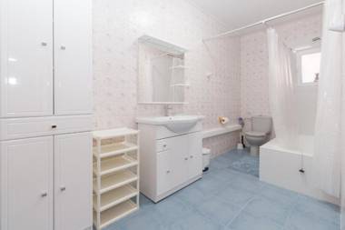 094 Pure Pleasure - Alicante Holiday