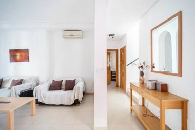 Villa with Three Bedrooms Private Pool and Jacuzzi - BO16LT