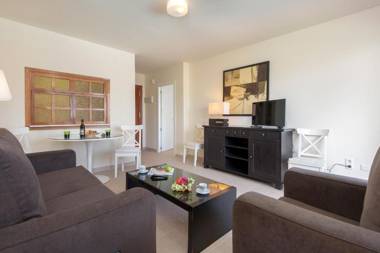 Apartamentos Nucleo Cristal