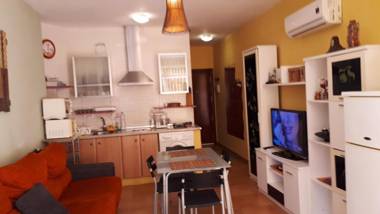 Studio at Torremolinos 500 m away from the beach with shared pool and enclosed garden