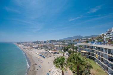 Cubo's Estudio Castillo de Santa Clara