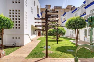 Hotel Pueblo Camino Real