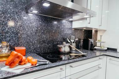 Hauzify I Apartament Marina