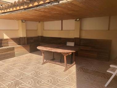 House with large private pool near the beach