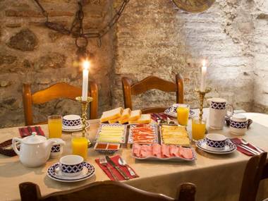 Almunia de San Miguel