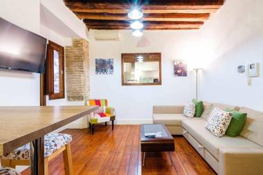 Apartamento con patio junto a la Catedral by Toledo AP