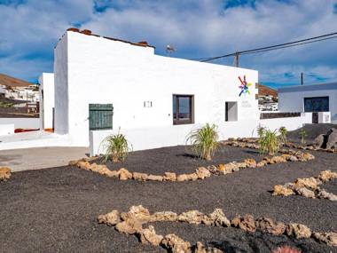 3 bedrooms house with wifi at Tias