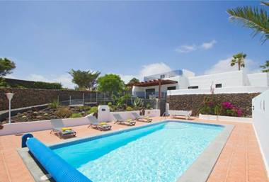 Villa Mojones - 4 Bedrooms large heated pool