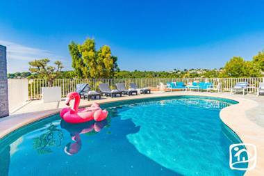 Abahana Villas Coral