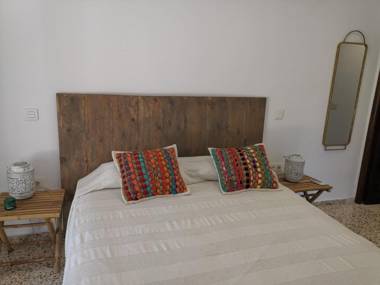 Sun & Sea - La Sirenita