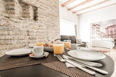 201 Javier Sierra La Torre Boutique Apartaments   