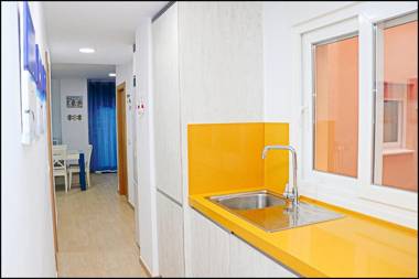 Apartamento en segunda linea con piscina comunitaria
